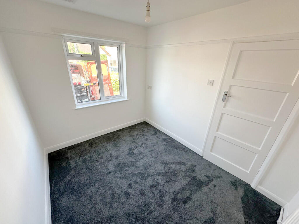 IMG-20250815-WA00...