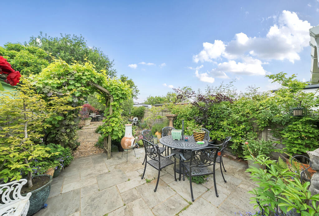 1307110-20-684b10...