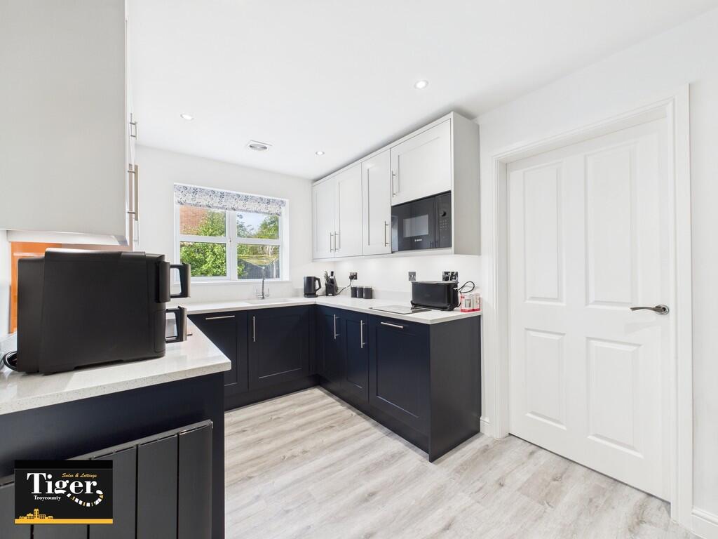 CAM03440G0-PR0412...