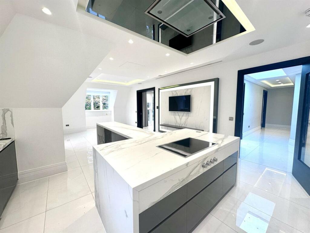 PHOTO-2024-11-18-16-57-20 11.jpg