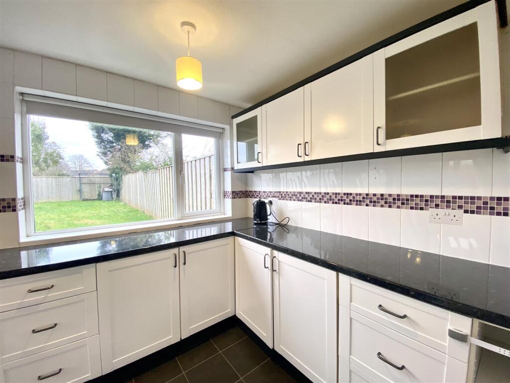 KITCHEN 3.jpeg