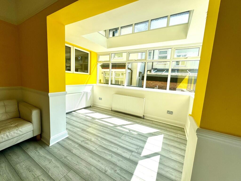 21 Meteor Road di...