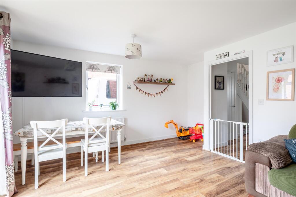 4 Hawthorn Lane-6.jpg