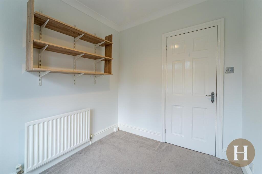 Hadleigh Estate Agents-6.jpg