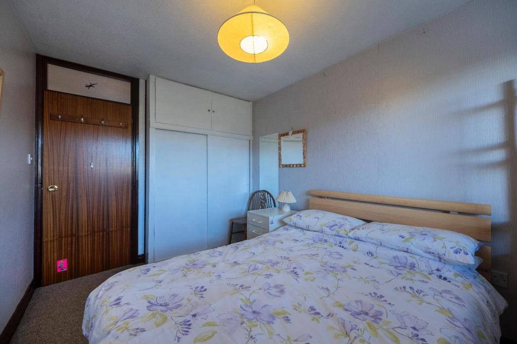 Meadow House-026.JPG