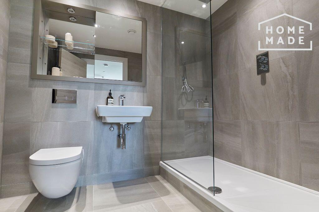 6be504e8730358ad6f76ca7a105d