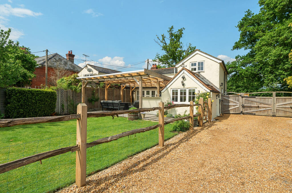 31-68239d16ac9a3-...