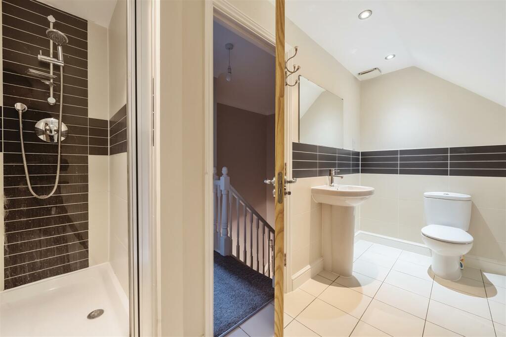 6 Northampton Road, Litchborough