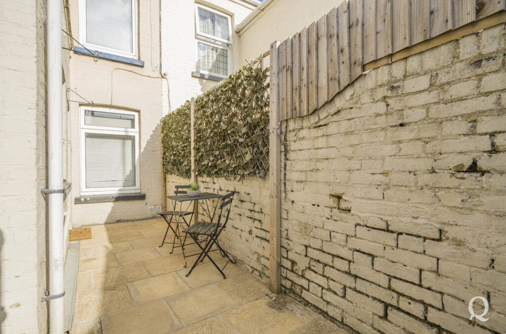 3427e364-9f28-4a4...