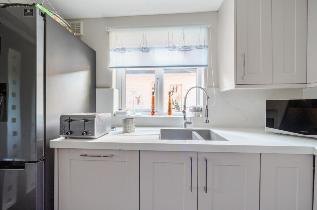 1358365-8-68d43d1...