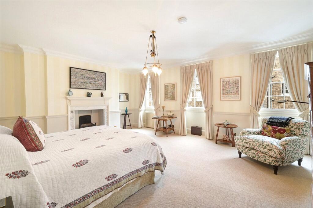 Principal Bedroom