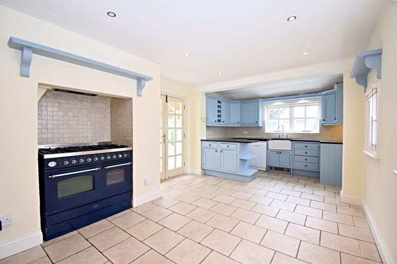 Kitchen / Breakfast Room