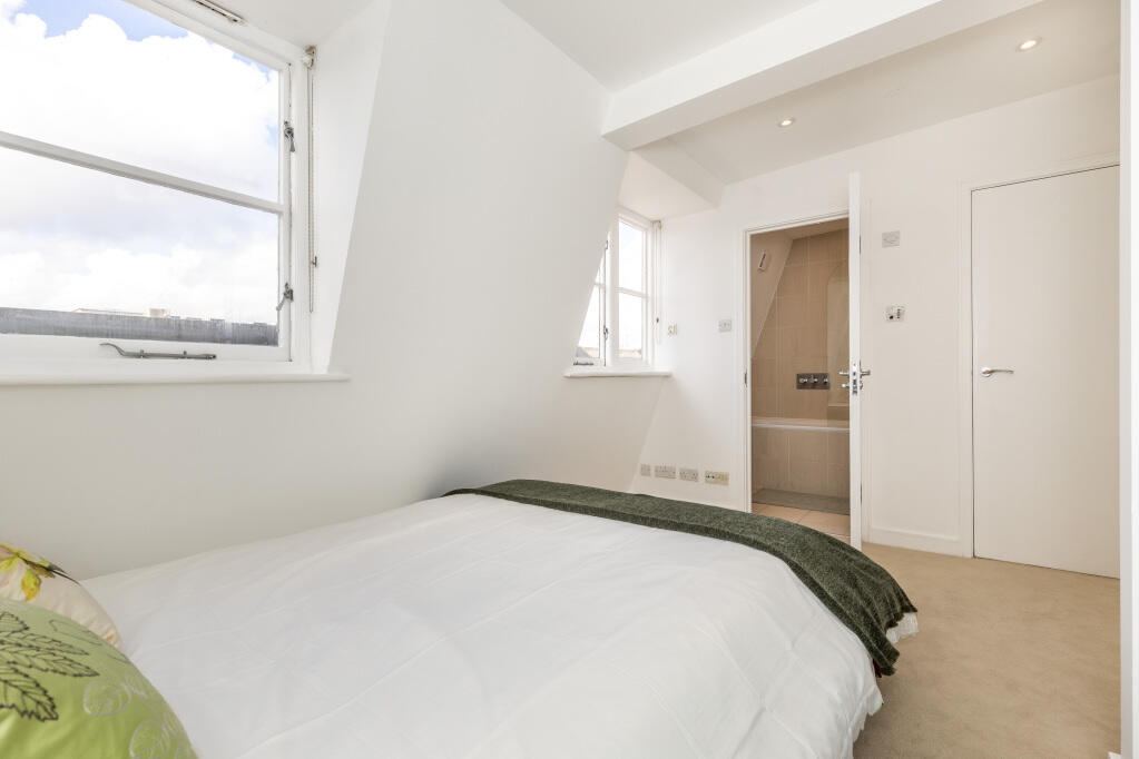 Picture 11