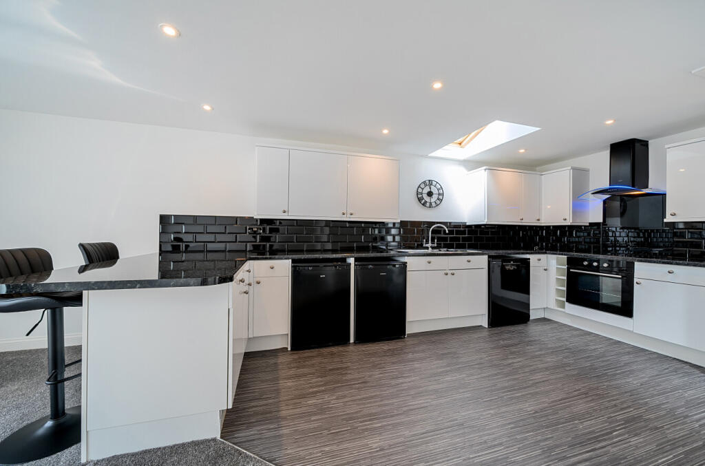 11-681a5e50a8397-...