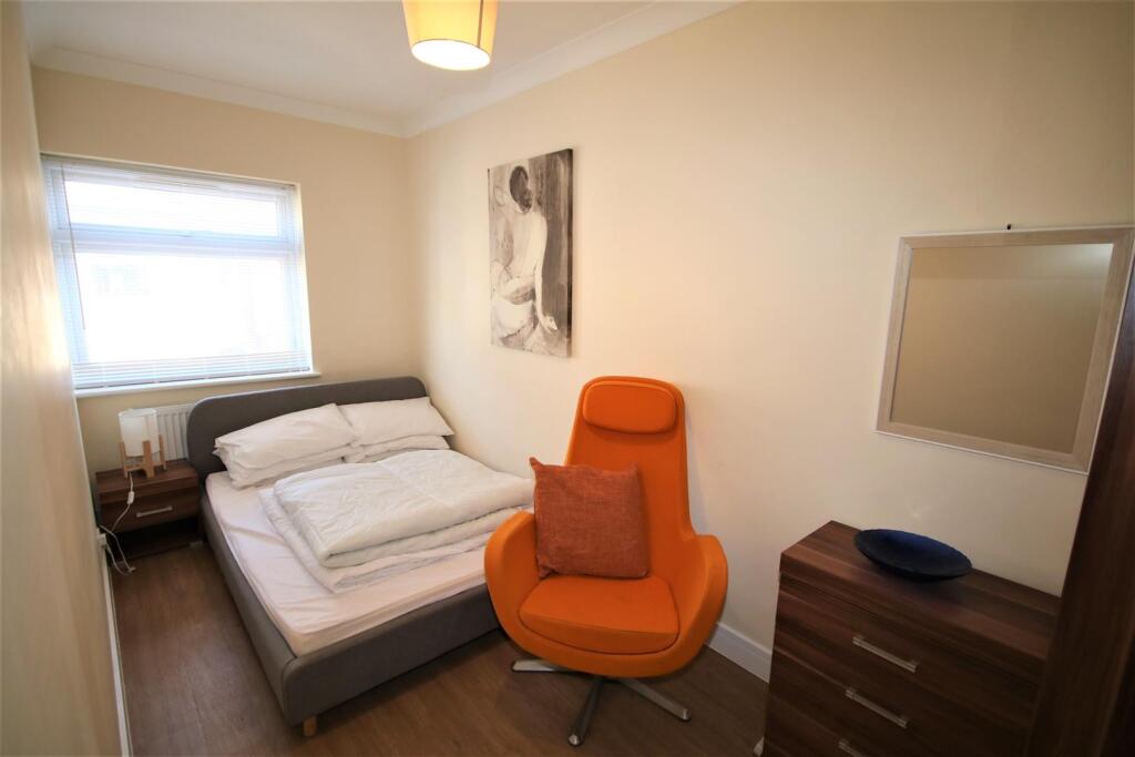 Bedroom a.JPG