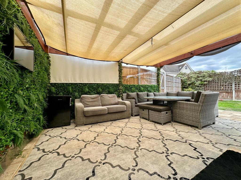 Covered patio area