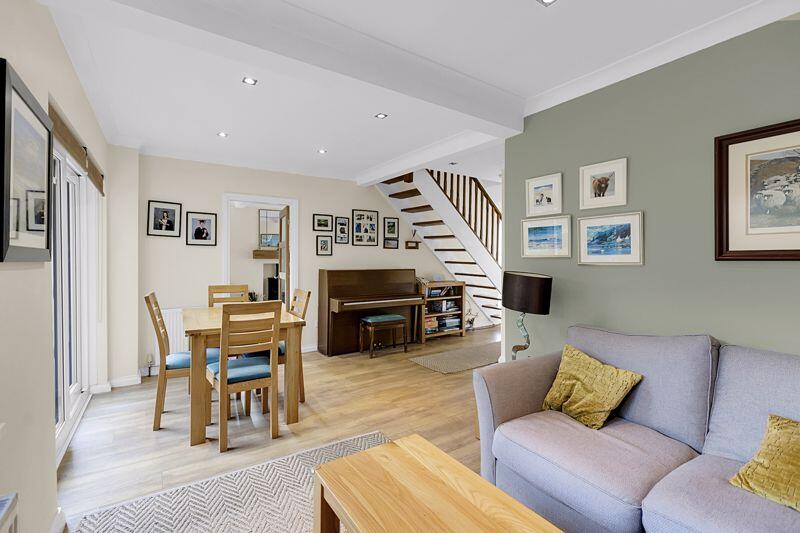 Open Plan Dining Family Room