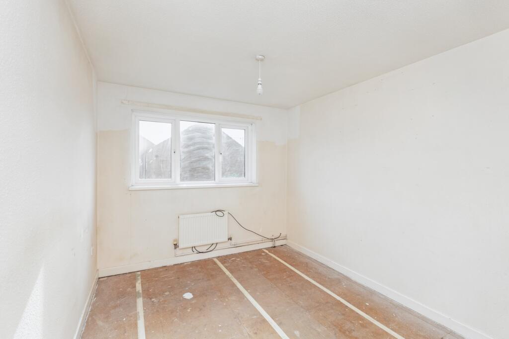6 Browney Path, Bedford, Bedfordshire, MK41 7XH