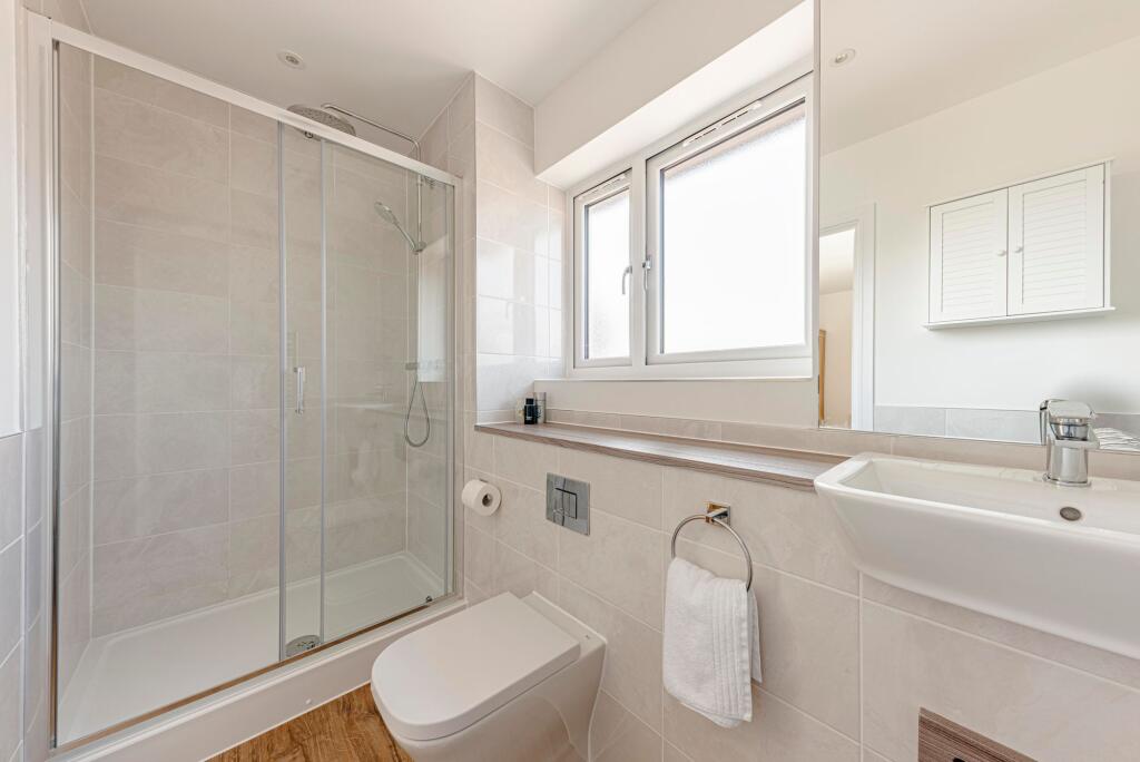 En-Suite (1)