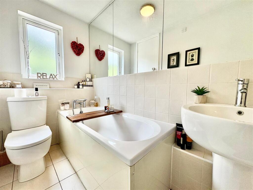 PHOTO-2025-07-25-11-44-24 2.jpg