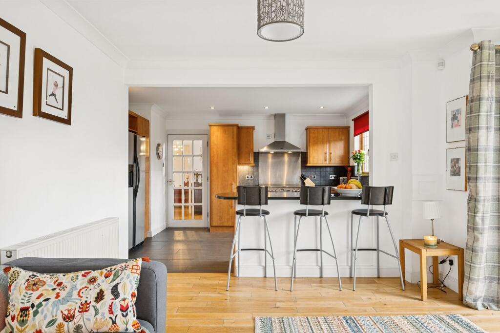 Kitchen/Living/Dining Area