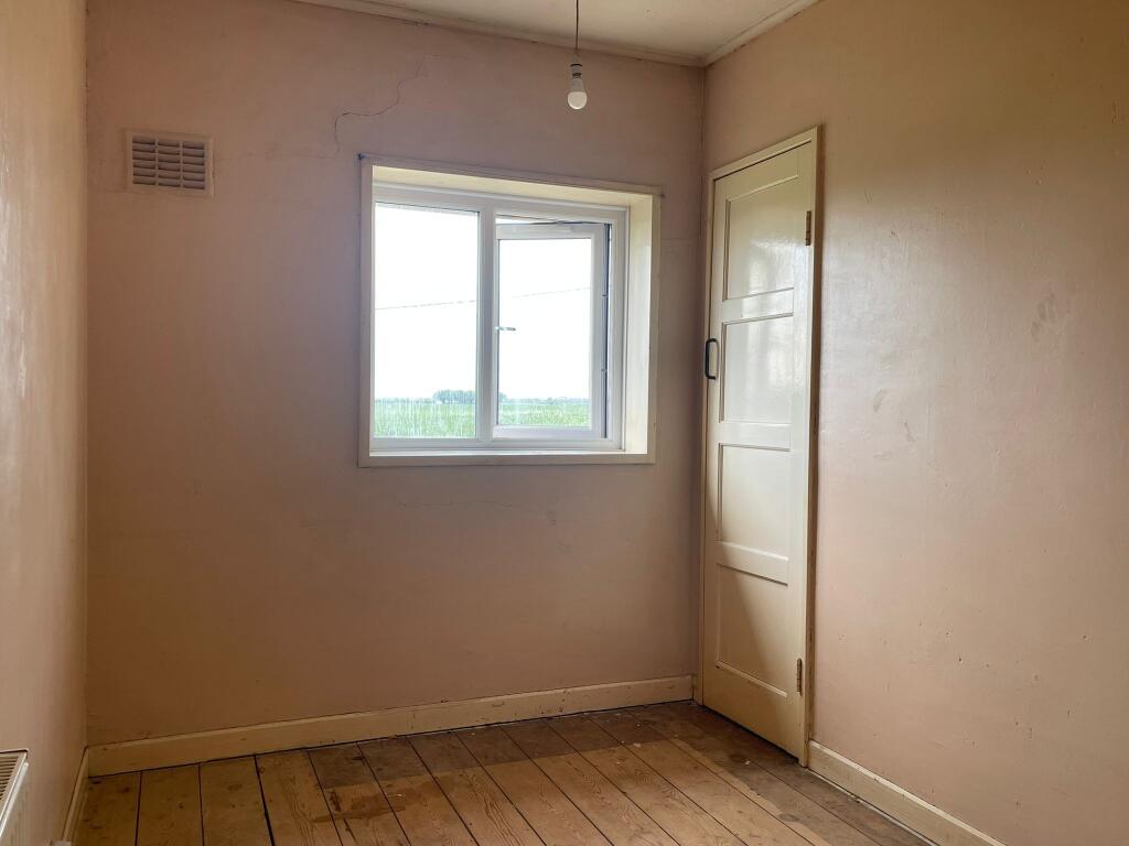 Room T202508121134.jpg