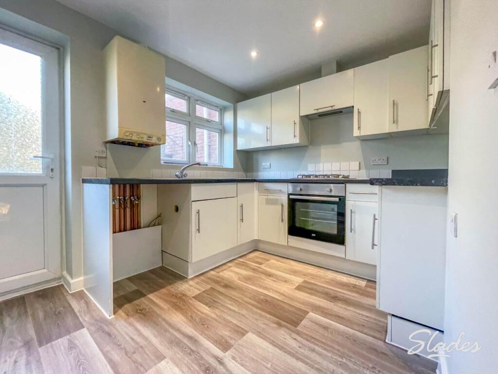 45 Spring Road kitch