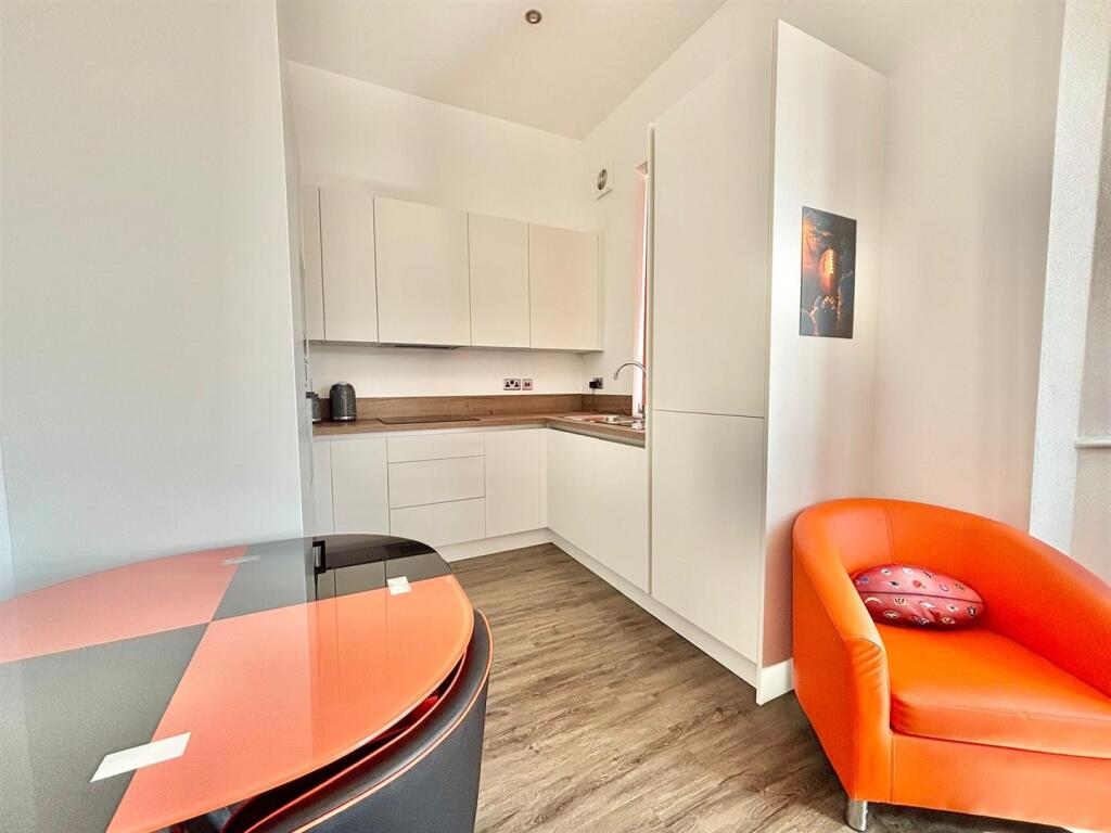 Open Plan Living Kitchen