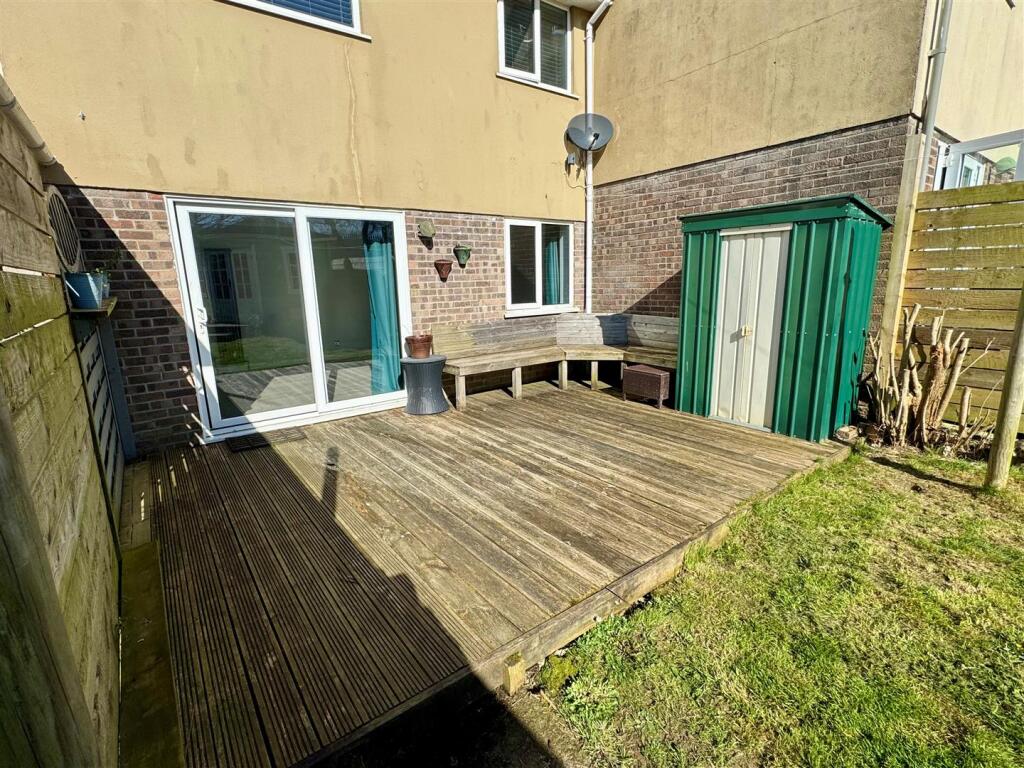 21 Polwhele Road Garden