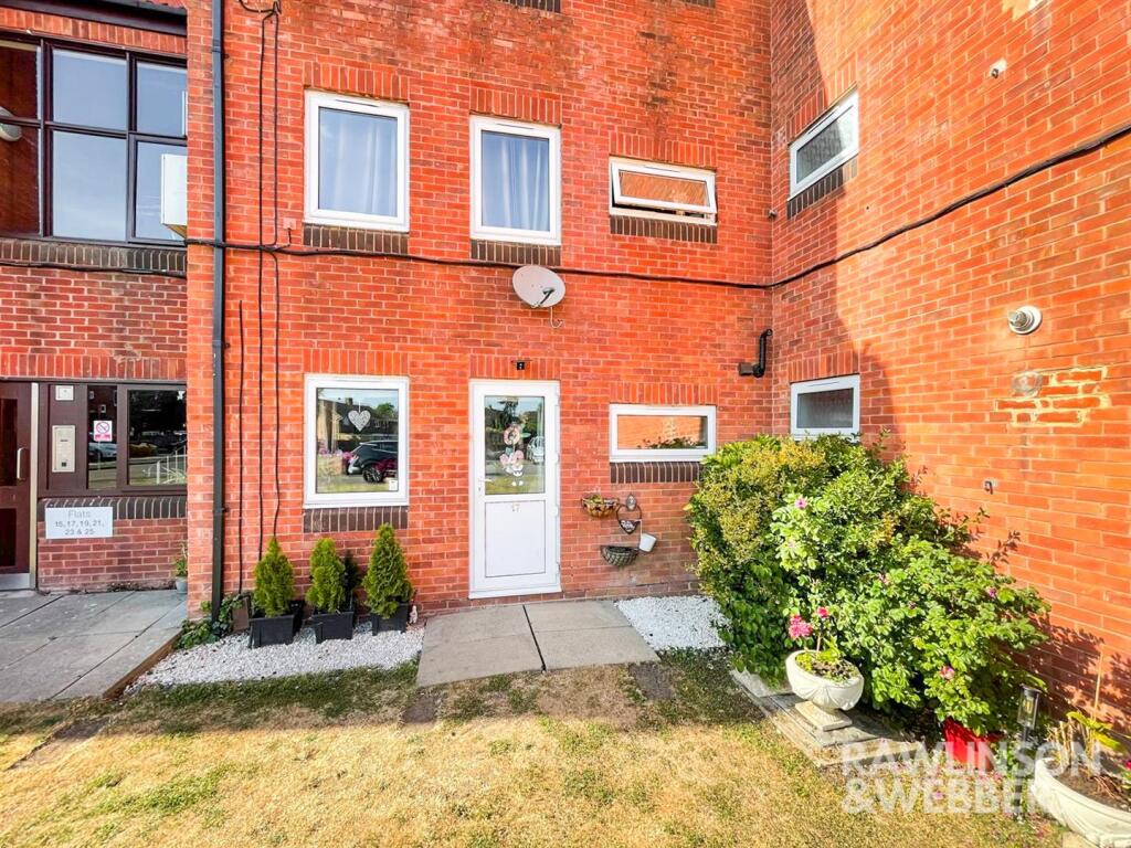 WhatsApp Image 2025-05-14 at 18.02.15_e1e7a284.jpg