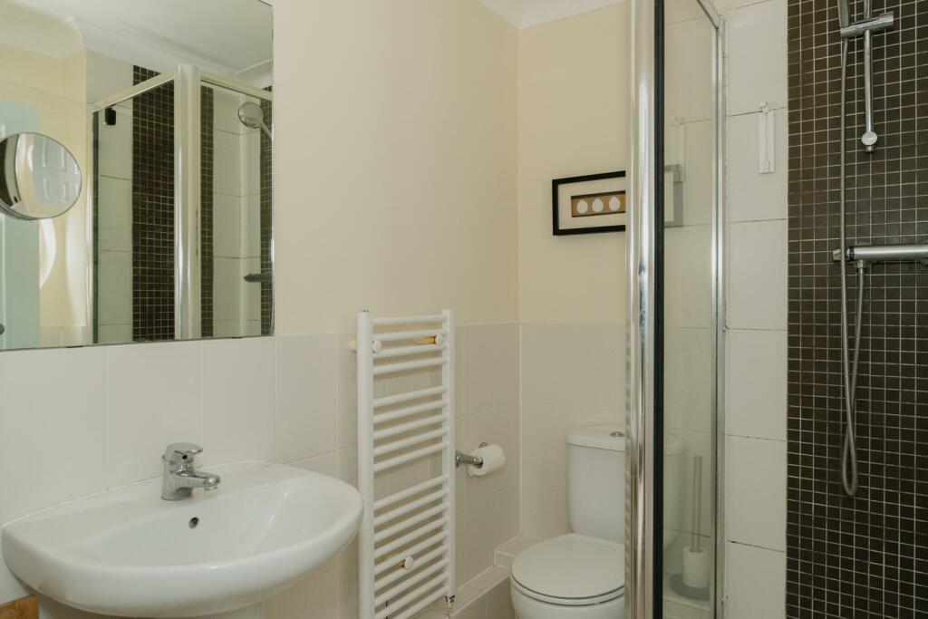 Rightmove 5.jpg
