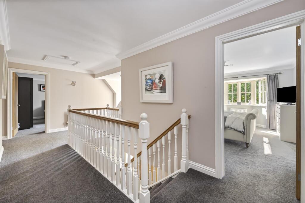 First Avenue 81 R Luff-014.JPG