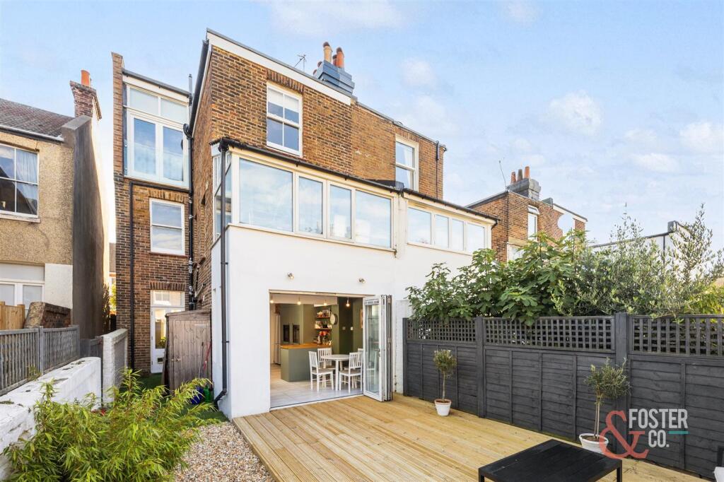 Chanctonbury Road_11-012.jpg