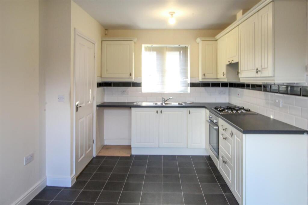 Kitchen-2.jpg