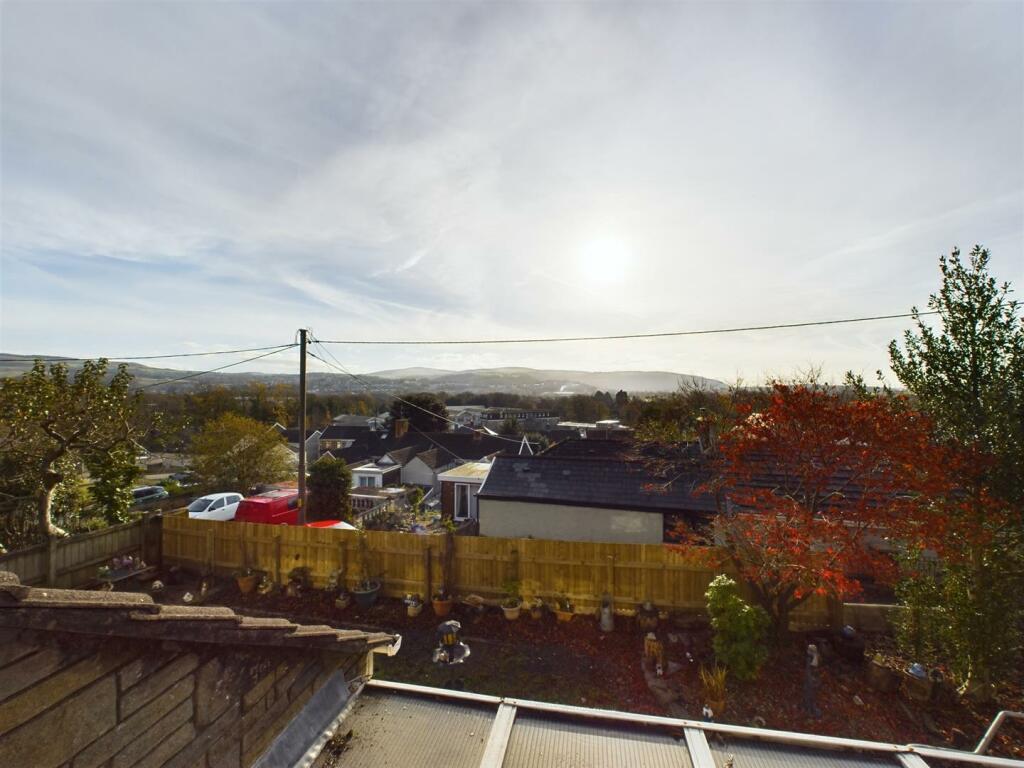 CAM02295G0-PR0119-STILL025.jpg