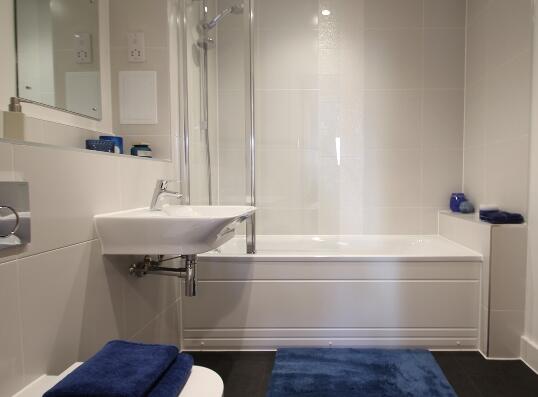 Screenshot 2025-0...