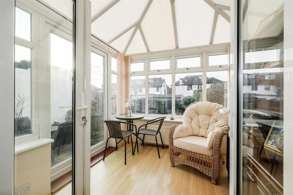 27 Harold Road-23_web.jpg