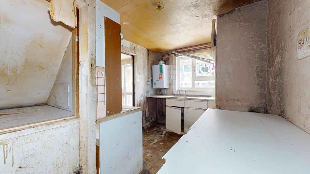 2 Bonnington Court, Gallery Gardens, Northolt, UB5 5NX