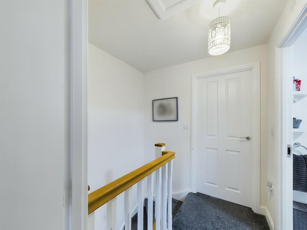 CAM01835G0-PR0126...