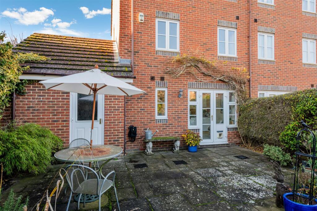 KENNEY DRIVE,  (28 FROM 47)-43.jpg