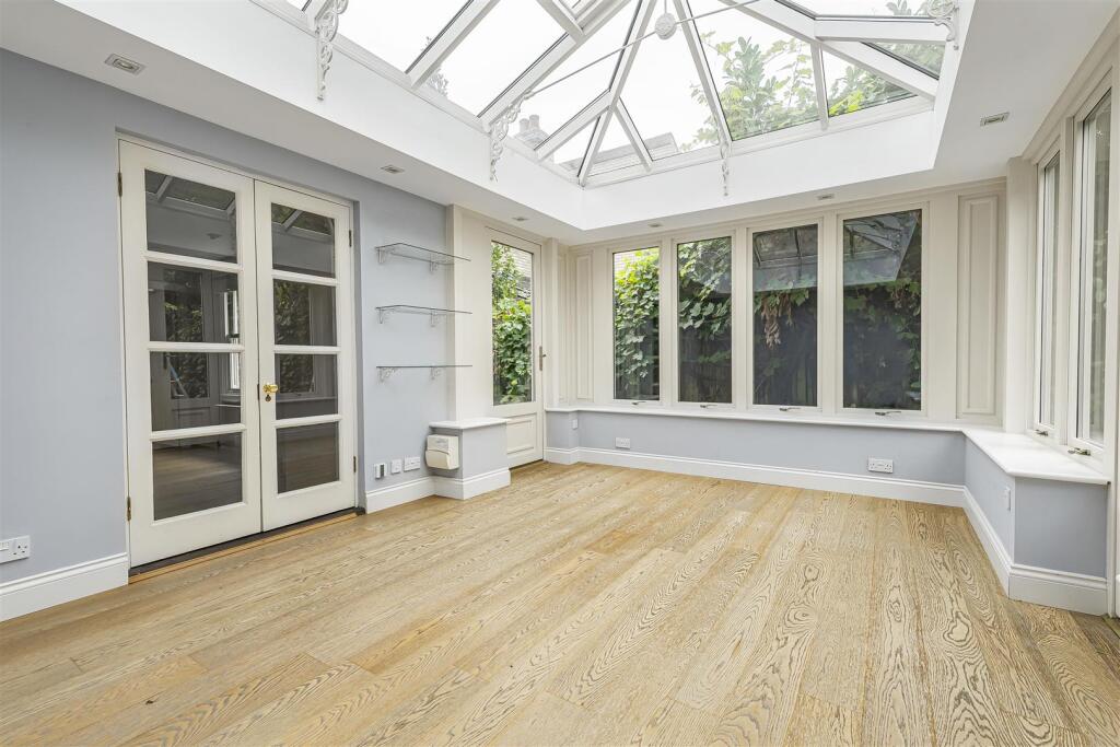 Garden Room (2)
