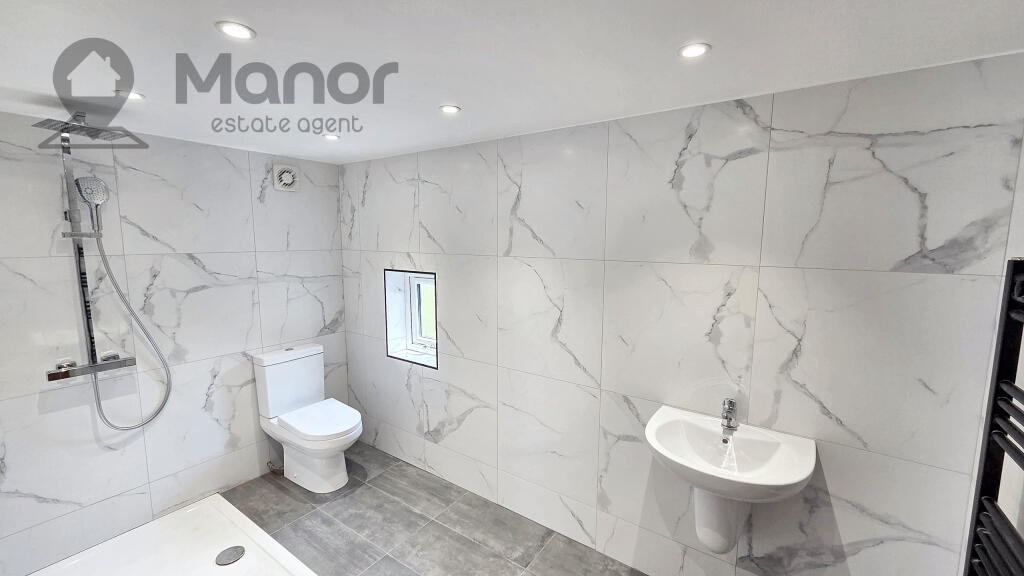 WhatsApp Image 2025-06-19 at 15.13.10 (1)