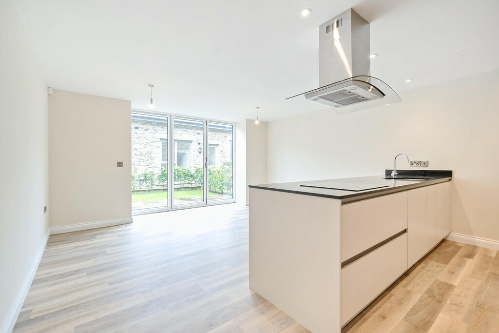 Kitchen/Dining Ro...