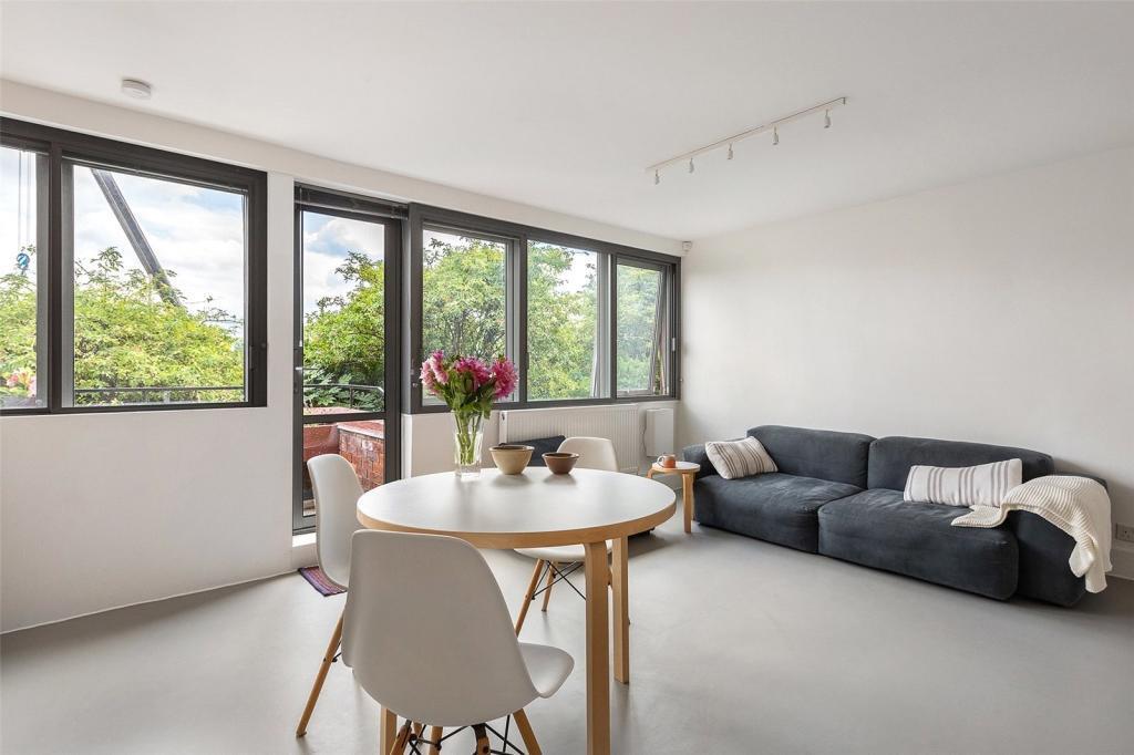 157394_PHL220026_L_IMG_04_0000 (4).jpeg