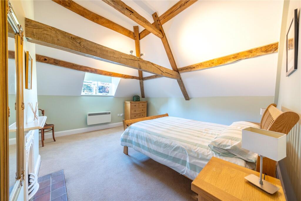 Bedroom Eight