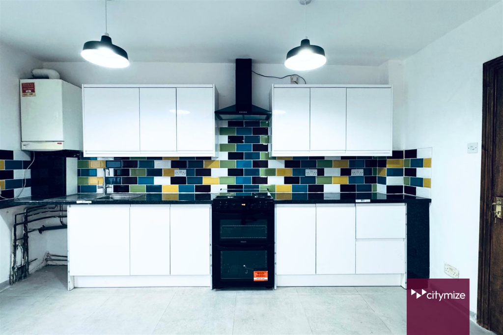 Kitchen &amp; Dinning