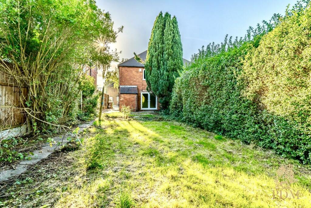 26 Westbury Rd Nottingham NG5 1EP