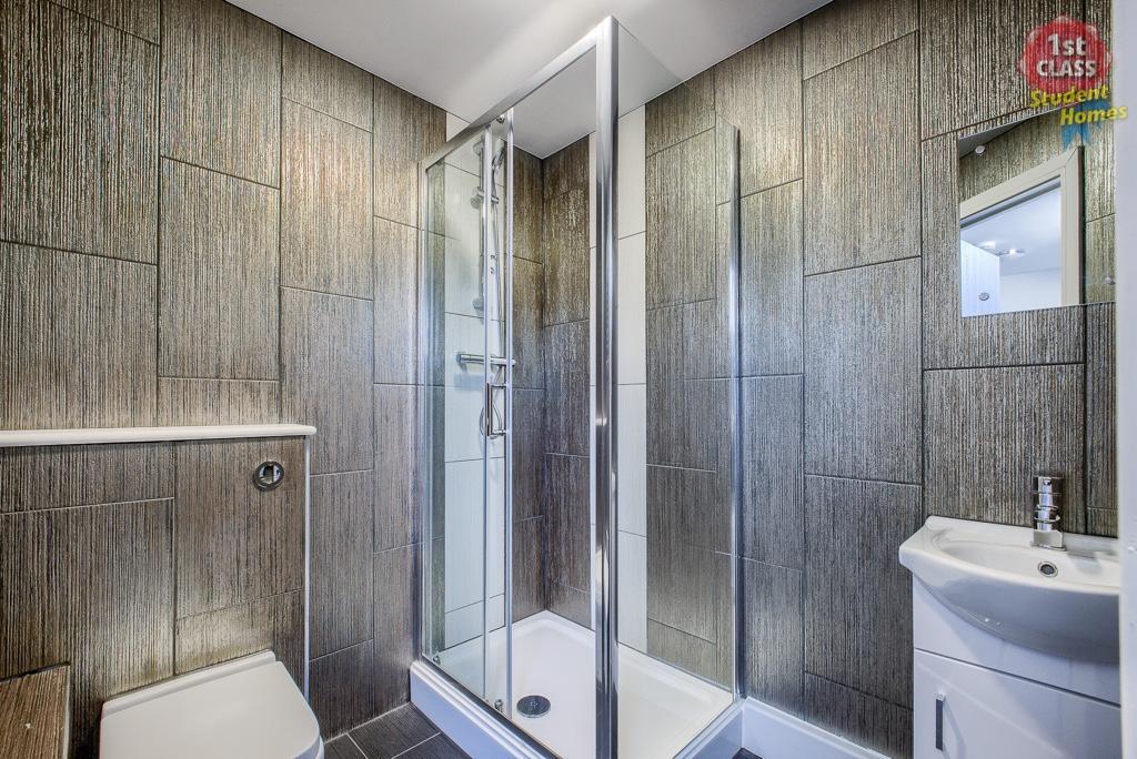 Bedroom 1 En Suite