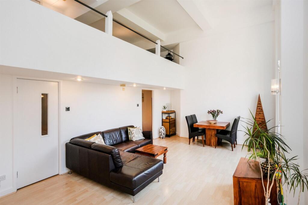 10 Clock Tower-14_web.jpg