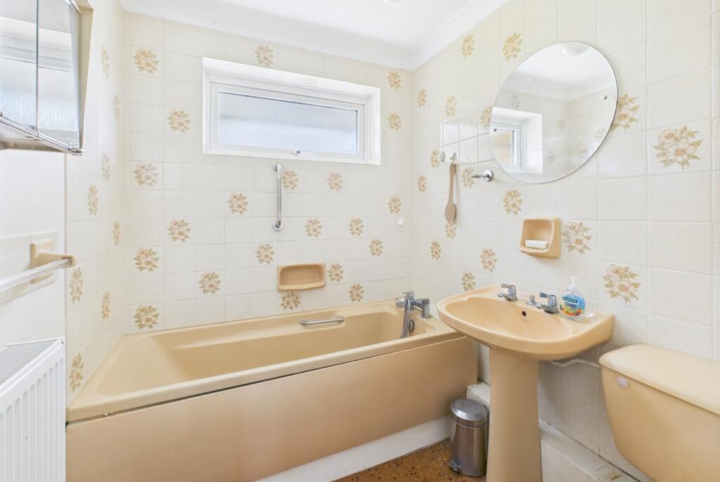 CAM02545G0-PR0445-STILL014